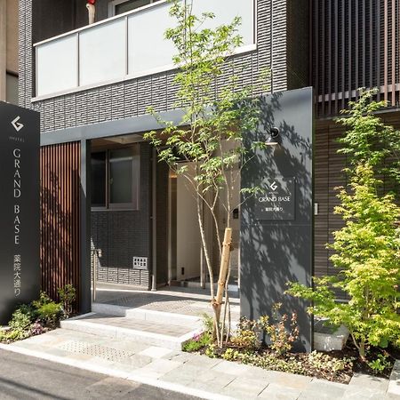 Grand Base Yakuin Odori Aparthotel Fukuoka  Buitenkant foto