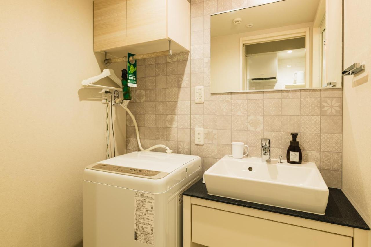 Grand Base Yakuin Odori Aparthotel Fukuoka  Buitenkant foto