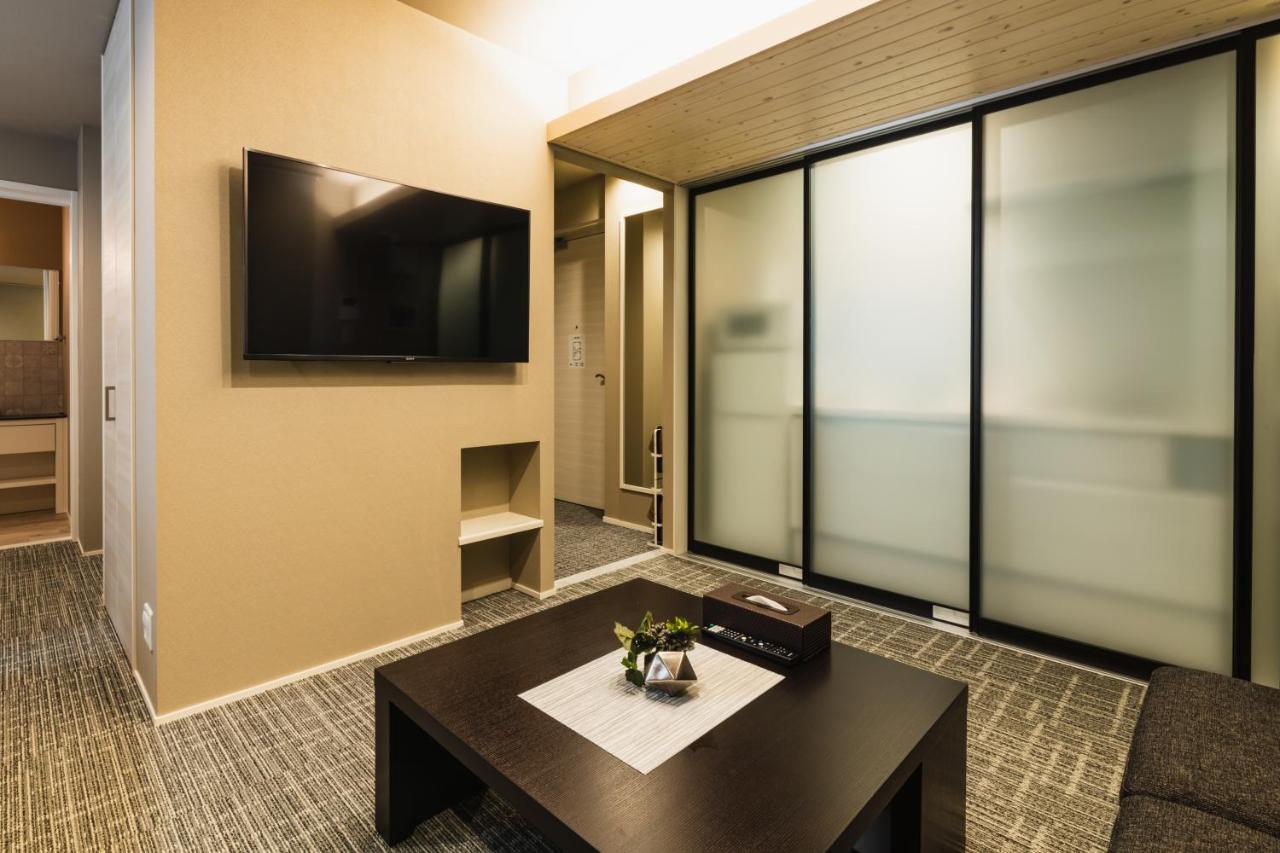 Grand Base Yakuin Odori Aparthotel Fukuoka  Buitenkant foto