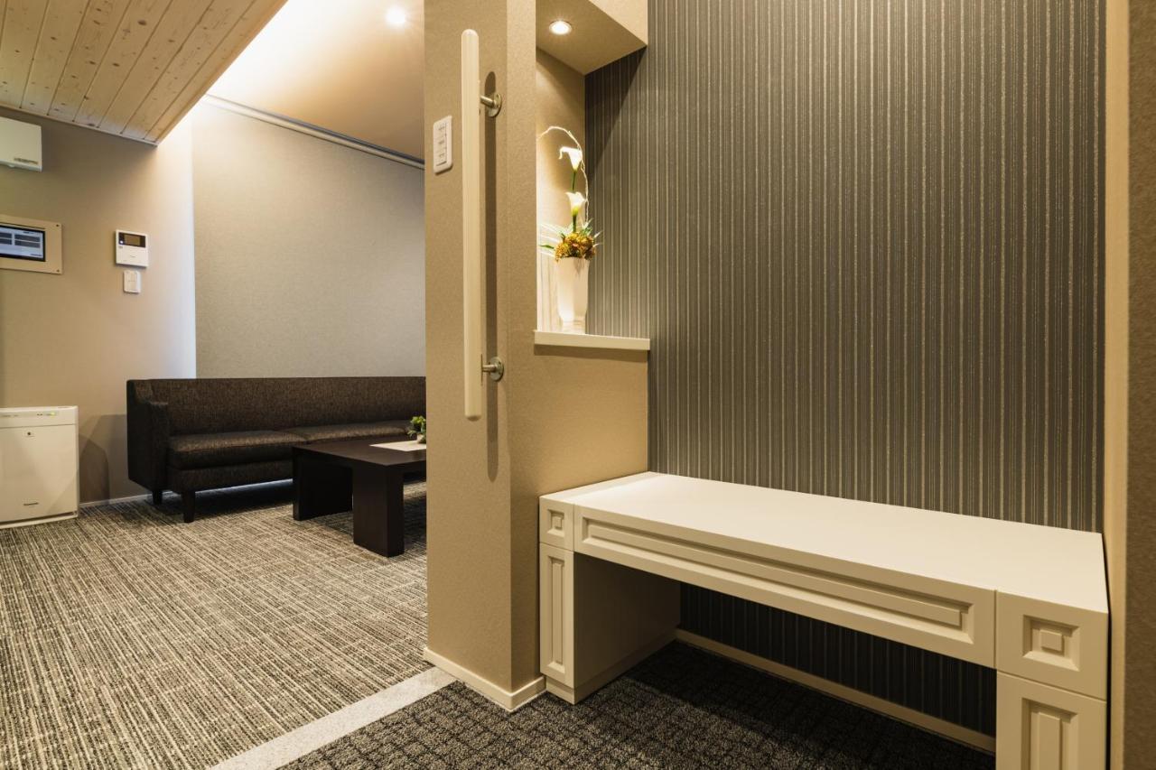 Grand Base Yakuin Odori Aparthotel Fukuoka  Buitenkant foto